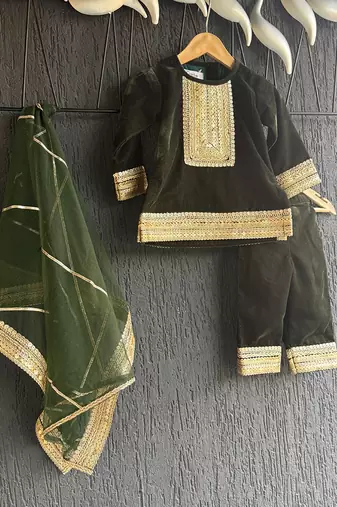Green embroidered velvet kurta set