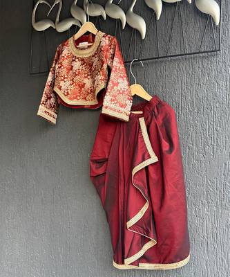 Maroon red brocade draped skirt set 4