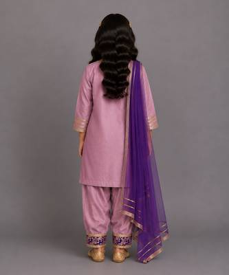 Lavender embroidered cotton silk kurta set 2