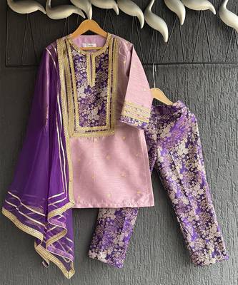 Lilac purple embroidered cotton silk kurta set 3