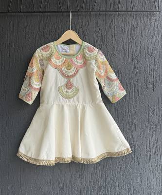 Off white embroidered cotton silk kurti lehenga set 4