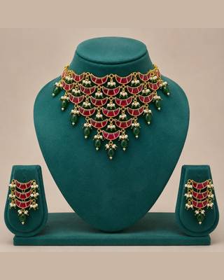 Noor Pearl Cascade Choker Set | Kundan Bridal & Festive Jewellery  2