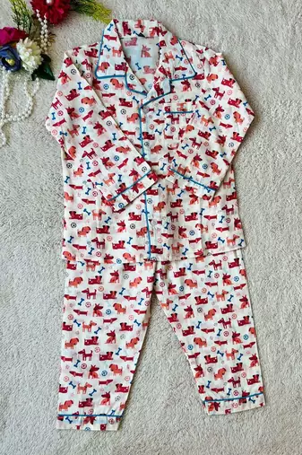 Red dog bone night suit