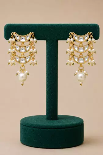 Noor Pearl Cascade Choker Set | Kundan white Bridal & Festive Jewellery