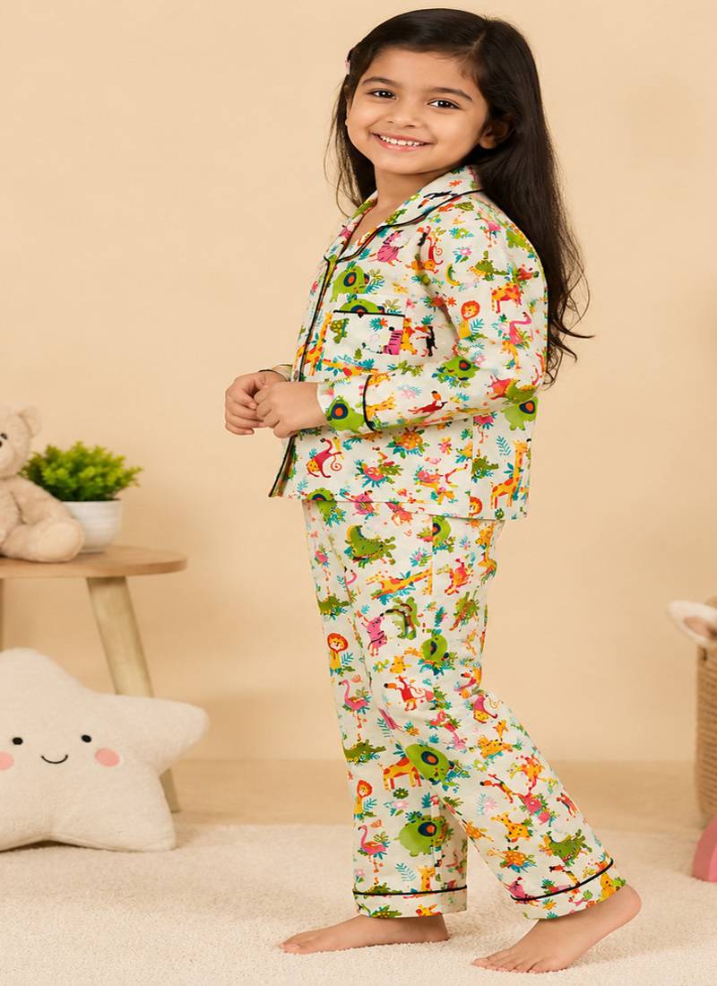Multicolor animal night suit