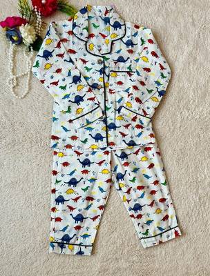 Dinasour printed night suit 4