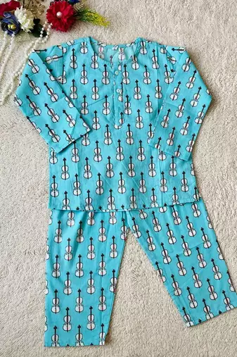Guitar printed night suit