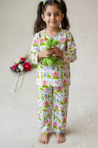 Castle printed night suit