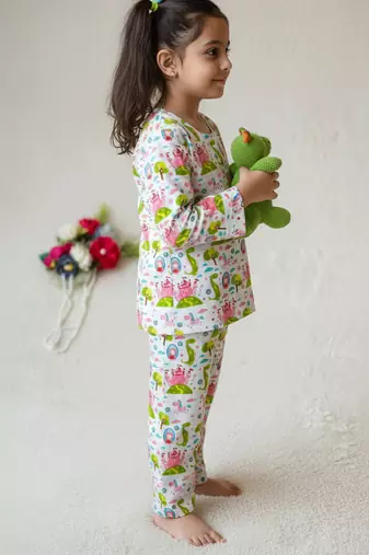Castle printed night suit