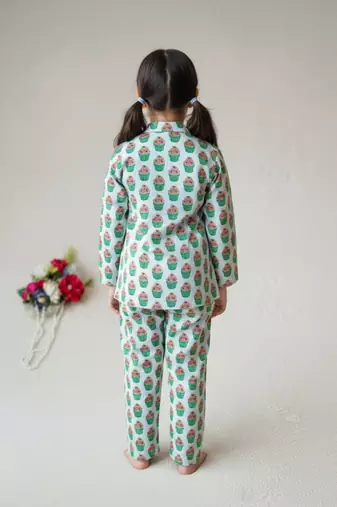 Cupcake printed night suit