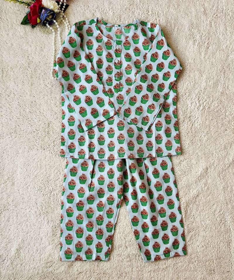 Cupcake printed night suit
