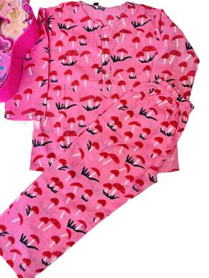 Mushroom printed night suit 5