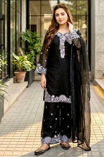 Black Color Embroidery And Sequance Work Chanderi Salwar Suit