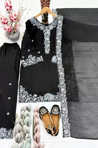 Black Color Embroidery And Sequance Work Chanderi Salwar Suit
