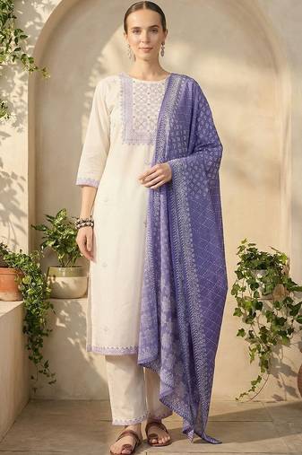 Women Ethnic Motifs Embroidered Regular Thread Work Pure Cotton Kurta with Trousers & With Dupatta
