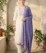 Women Ethnic Motifs Embroidered Regular Thread Work Pure Cotton Kurta with Trousers & With Dupatta