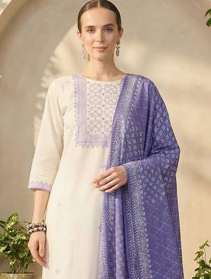 Women Ethnic Motifs Embroidered Regular Thread Work Pure Cotton Kurta with Trousers & With Dupatta 2