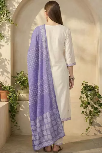 Women Ethnic Motifs Embroidered Regular Thread Work Pure Cotton Kurta with Trousers & With Dupatta