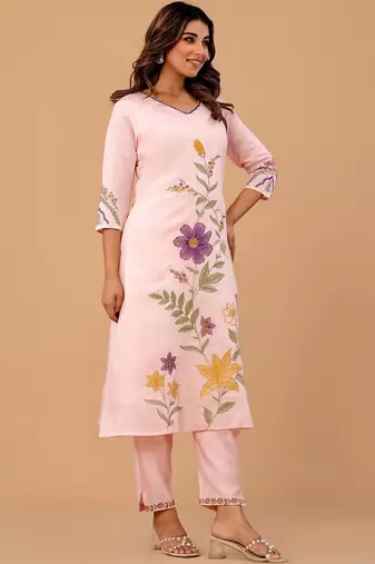 Women Floral Embroidered Regular Thread Work Kurta with Trousers