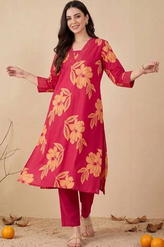 Women Floral Printed Regular Pure Cotton Kurta with Trousers