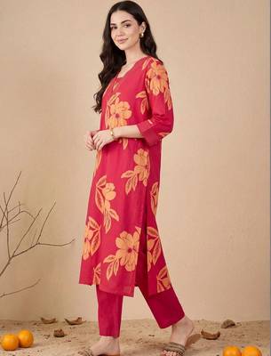 Women Floral Printed Regular Pure Cotton Kurta with Trousers 3