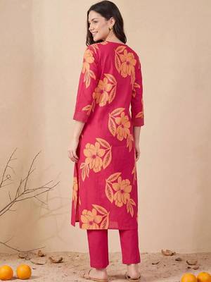 Women Floral Printed Regular Pure Cotton Kurta with Trousers 4