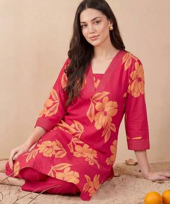 Women Floral Printed Regular Pure Cotton Kurta with Trousers 5