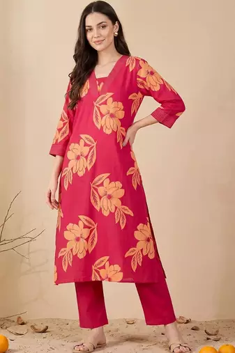 Women Floral Printed Regular Pure Cotton Kurta with Trousers
