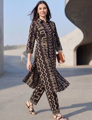 Women Printed Regular Pure Cotton Kurta with Trousers 3