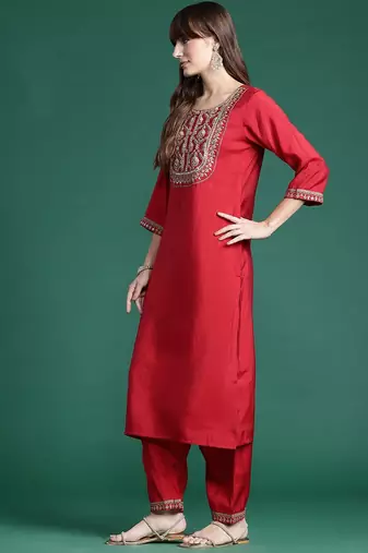 Ethnic Motifs Embroidered Liva Kurta With Trousers & Dupatta