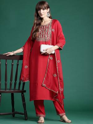 Ethnic Motifs Embroidered Liva Kurta With Trousers & Dupatta 8