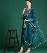 Women Floral Embroidered Regular Sequinned Kurta with Trousers & With Dupatta