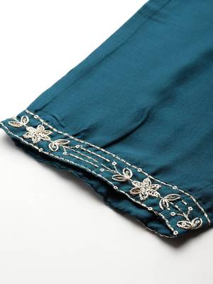 Women Floral Embroidered Regular Sequinned Kurta with Trousers & With Dupatta 8