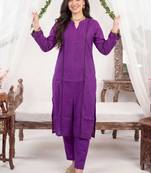 Women Ethnic Motifs Embroidered Regular Thread Work Kurta with Trousers