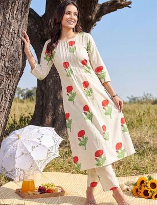 Women Floral Printed Regular Pure Cotton Kurta with Trousers 3