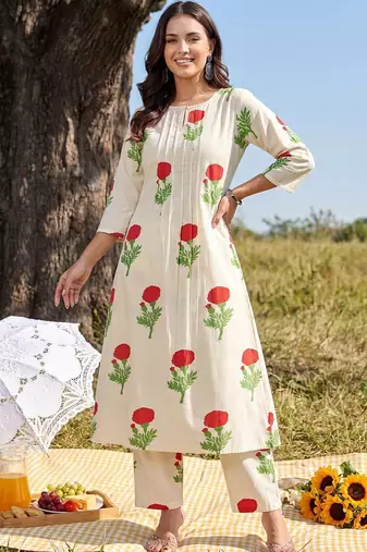 Women Floral Printed Regular Pure Cotton Kurta with Trousers
