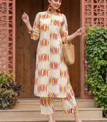 Women Printed Regular Pure Cotton Kurta with Trousers