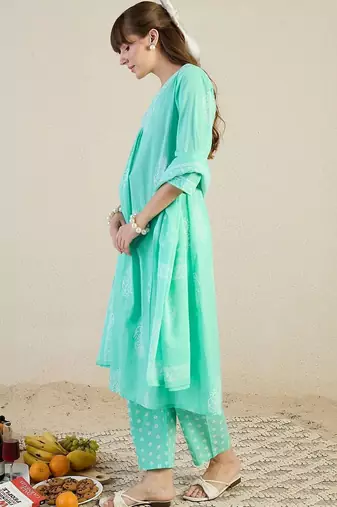 Women Ethnic Motifs Printed Regular Thread Work Pure Cotton Kurta with Trousers & With Dupatta