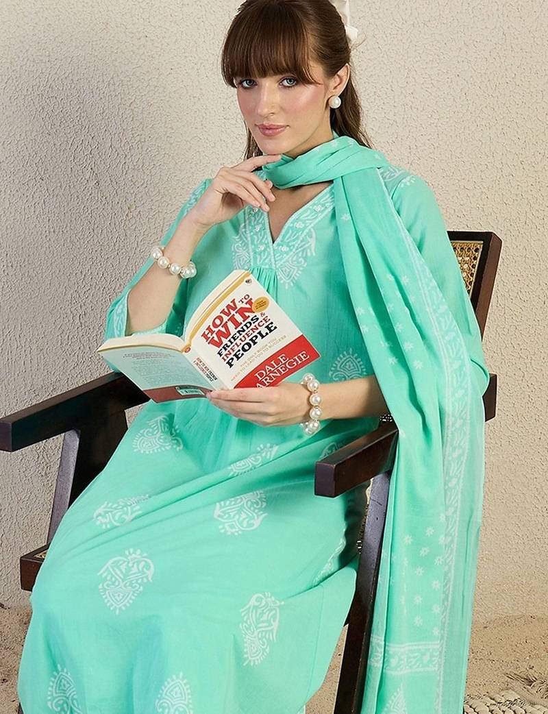 Women Ethnic Motifs Printed Regular Thread Work Pure Cotton Kurta with Trousers & With Dupatta