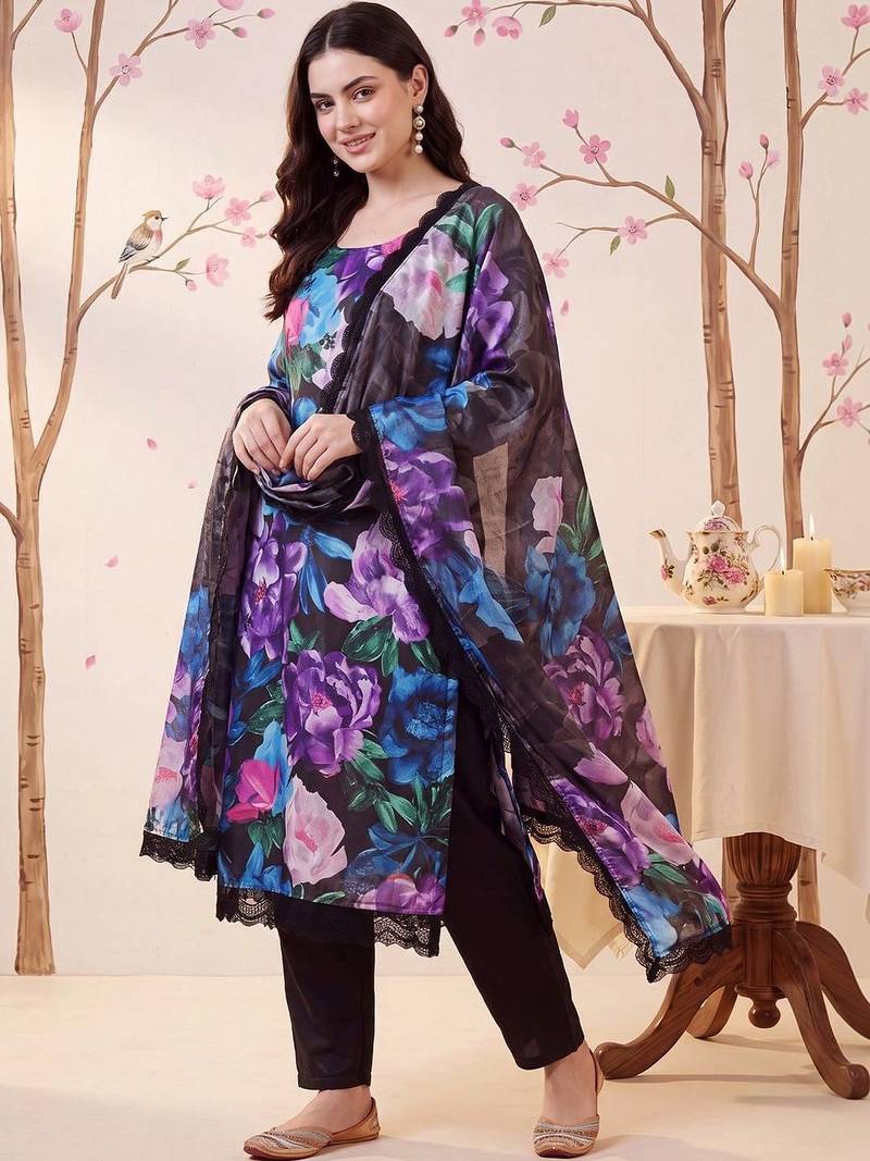 Women Floral Printed Regular Kurta with Trousers & With Dupatta