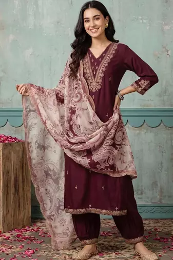 Women Ethnic Motifs Embroidered Regular Thread Work Kurta with Patiala & With Dupatta