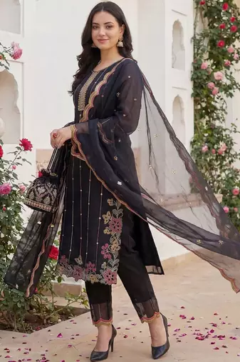 Women Floral Embroidered Regular Mirror Work Kurta with Trousers & With Dupatta