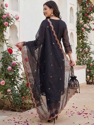 Women Floral Embroidered Regular Mirror Work Kurta with Trousers & With Dupatta 5
