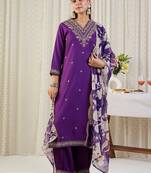 Floral Embroidered V-Neck Thread Work Kurta With Salwar & Dupatta