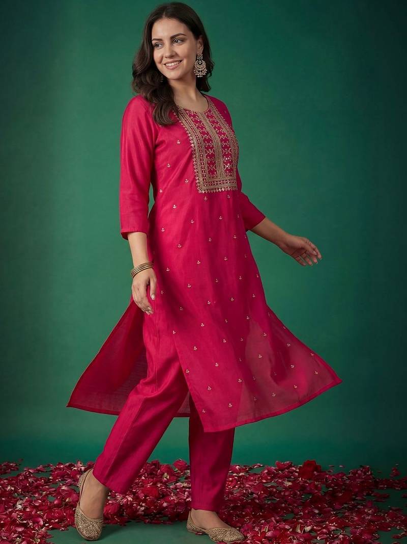 Women Ethnic Motifs Embroidered Regular Kurta with Trousers