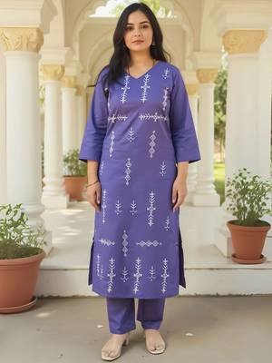 Ethnic Motifs Embroidered Thread Work Pure Cotton Straight Kurta With Trousers 2