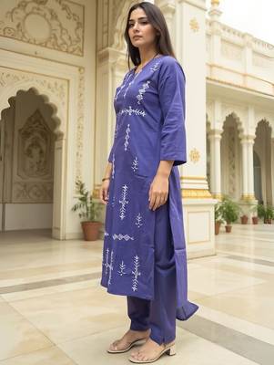 Ethnic Motifs Embroidered Thread Work Pure Cotton Straight Kurta With Trousers 5