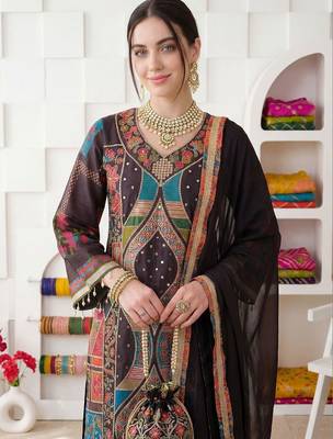 Women Ethnic Motifs Printed Regular Mirror Work Kurta with Palazzos & With Dupatta 3
