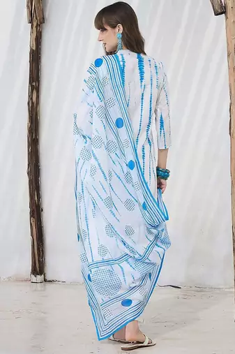 Women Geometric Dyed Cotton Kurta with Trouser & Dupatta