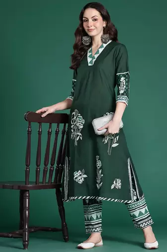 Floral Printed Regular Pure Cotton Kurta with Trousers